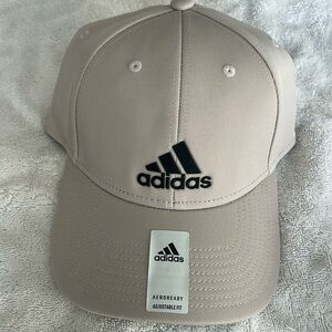 Adidas aero ready adjustable fit cap